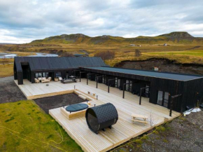 Luxury private villa - Stuðlastrengur